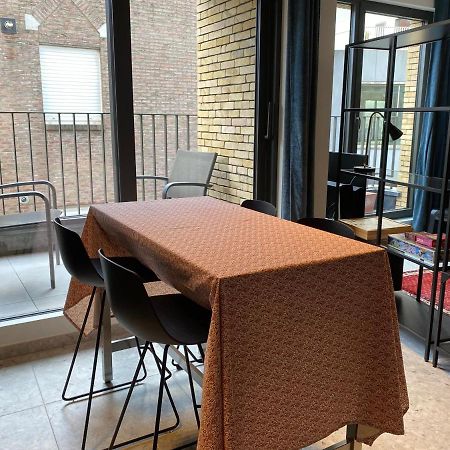 Studio Near Shopping K In K New Bright And Central 科尔特赖克 外观 照片