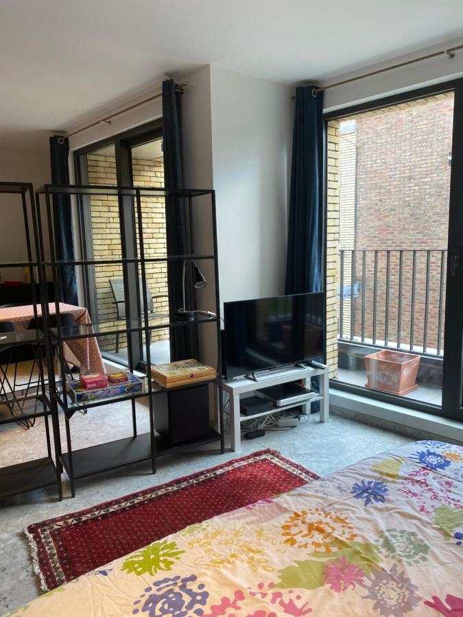 Studio Near Shopping K In K New Bright And Central 科尔特赖克 外观 照片