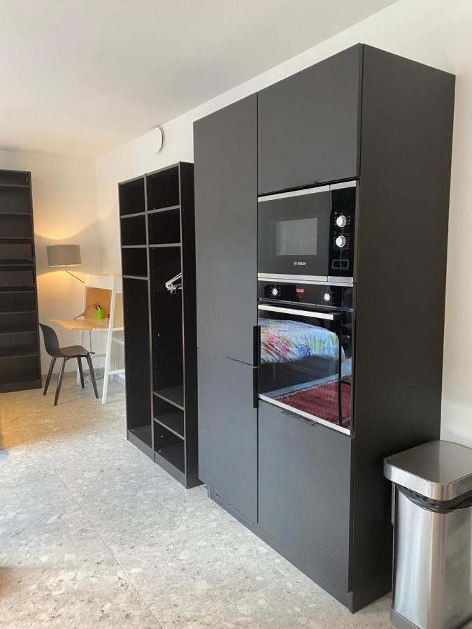 Studio Near Shopping K In K New Bright And Central 科尔特赖克 外观 照片