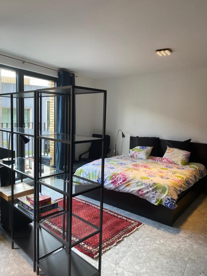 Studio Near Shopping K In K New Bright And Central 科尔特赖克 外观 照片