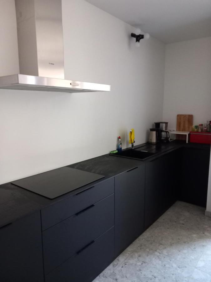 Studio Near Shopping K In K New Bright And Central 科尔特赖克 外观 照片